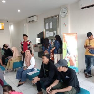 Polres Lombok Barat Cegah Kejahatan dengan Pengamanan Ketat di Bank BNI