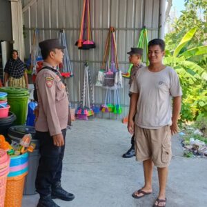 Keamanan Wilayah: Patroli Rutin Polsek Labuapi di Tengah Masyarakat