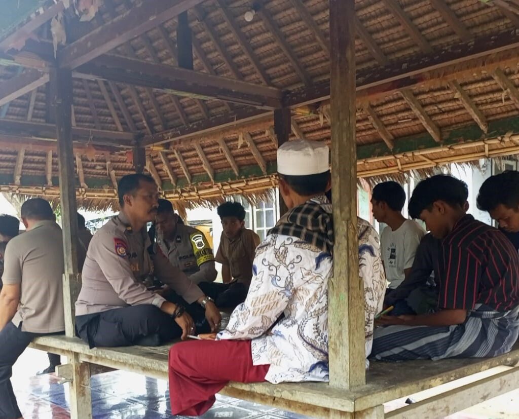 Polres Lombok Barat Edukasi Warga untuk Pilkada 2024 yang Damai dan Aman