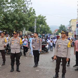 217 Personel Polres Bima Kota Amankan Kampanye Akbar Paslon Pilkada Kota Bima