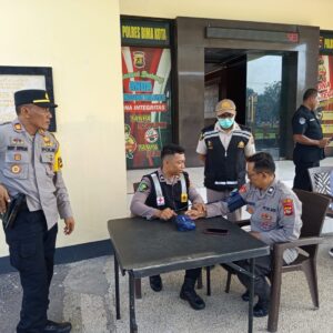 Sidokkes Polres Bima Kota Laksanakan Pengecekan Kesehatan Anggota