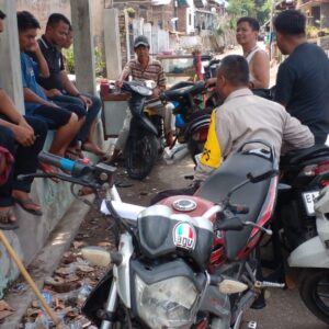 Bhabinkamtibmas Kelurahan Nungga Laksanakan Cooling System Pasca Pemungutan dan Penghitungan Suara