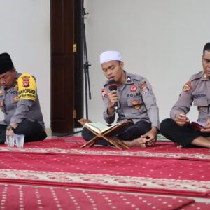 Laksanakan Binrohtal Rutin, Polres Bima Kota Bentuk Karakter Anggota yang Lebih Humanis