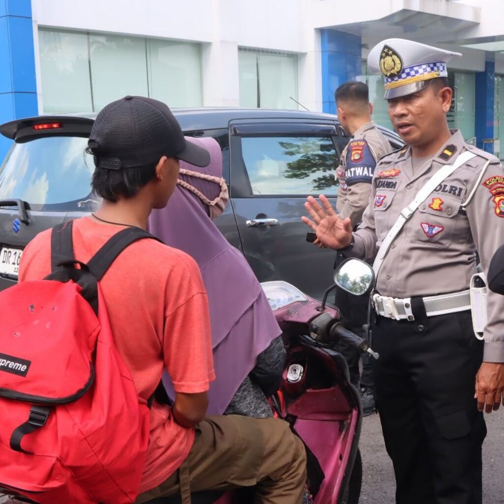 Keselamatan Lalu Lintas Jadi Fokus Operasi Patuh di Kecamatan Lembar