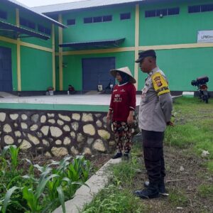 Sinergi Polri dan Warga Montong Are untuk Swasembada Pangan Nasional
