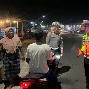 Satlantas Polres Lombok Utara Gelar Patroli Blue Light dan Atur Lalu Lintas