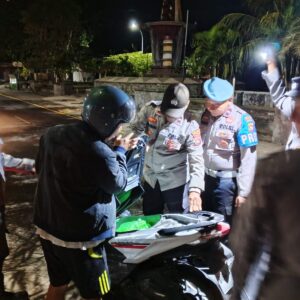 Cegah Potensi Gangguan, Polsek Gangga Gelar Patroli dan Pemeriksaan Kendaraan