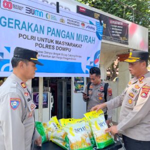 Kapolres Dompu langsung Kawal Gerakan Pangan Murah untuk Stabilisasi Harga di Wilayah Hukum Polres Dompu