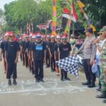 Kapolsek Seteluk Lepas Peserta Pawai Budaya HUT RI ke-80