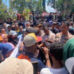 Kapolres Dompu Temui masa Aksi Unjuk Rasa Aliansi Mencari Keadilan Terkait Kasus Penganiayaan