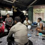 Polres Lombok Barat Perkuat Siskamling di Desa Montong Are, Kecamatan Kediri