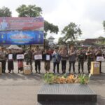 ‎Jelang MotoGP 2025, Polres Loteng Gelar Apel Satkamling Perkuat Harkamtibmas. ‎ ‎